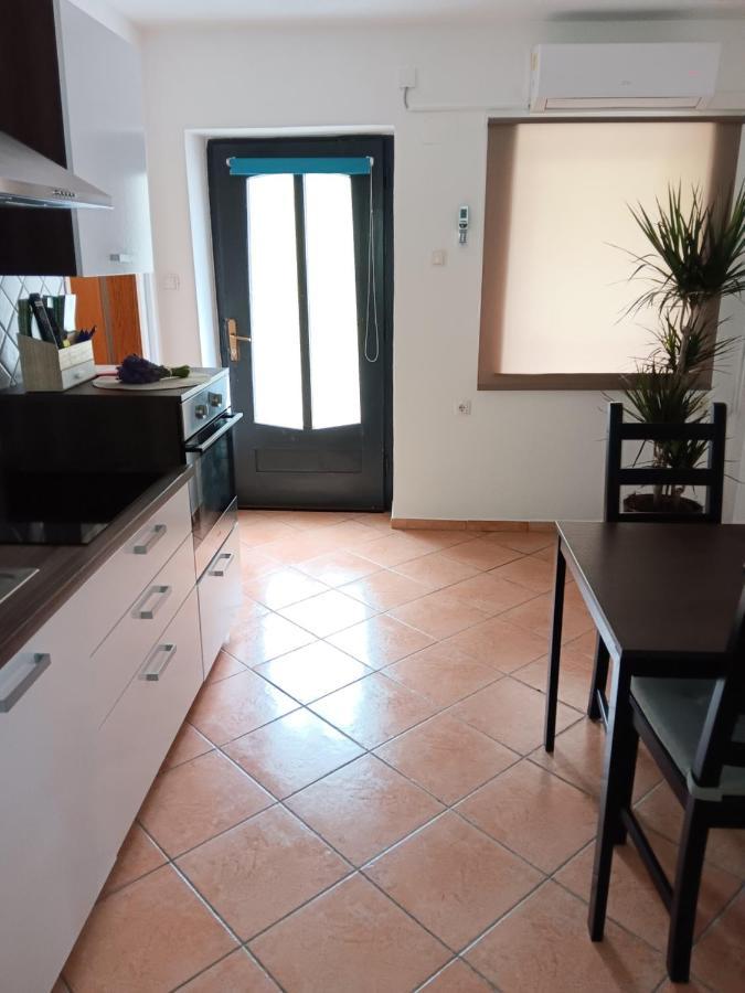 Apartma Metija โคบาริด ภายนอก รูปภาพ